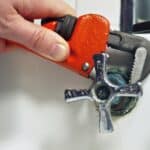 5 Signs That Indicate You Need to Upgrade Your Bathroom Plumbing