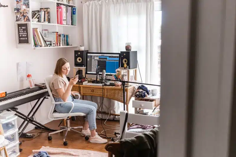 What You Need To Turn a Bedroom Into a Recording Studio